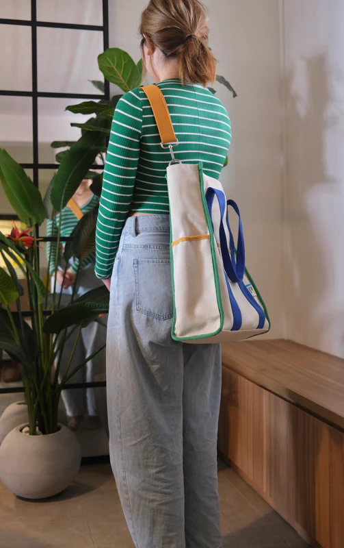 No.10 XL Laptop Tote (Water Repellent) - Fits up to 17” laptops - Image 6