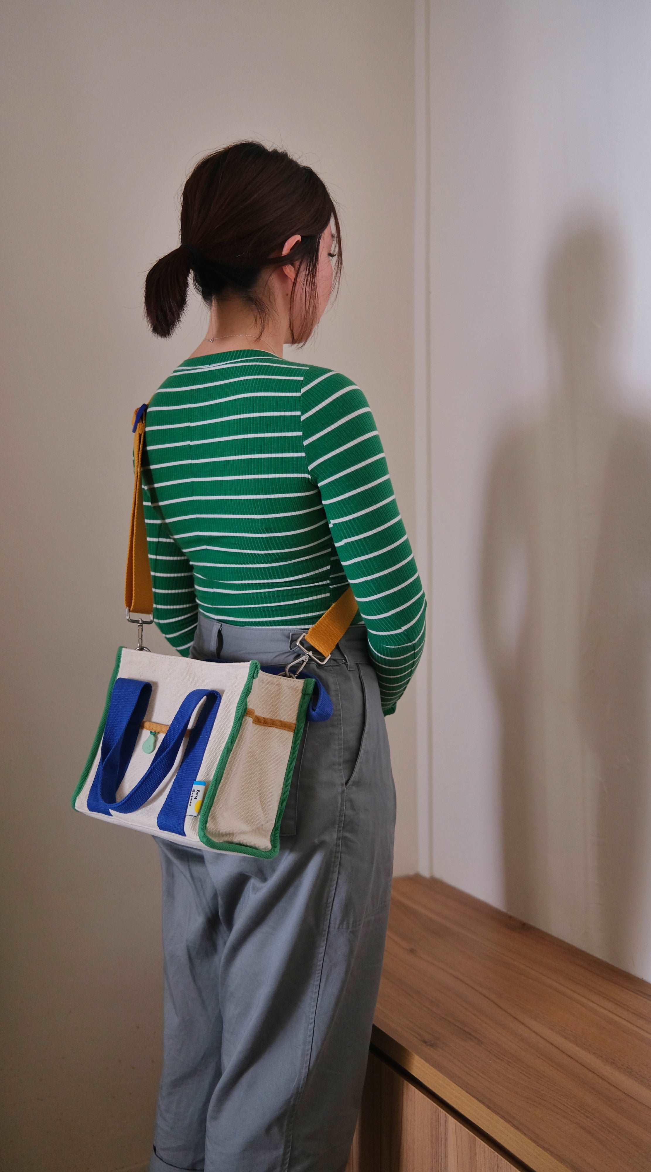 Preorder: No.10 Medium Tote Bag v3 - Image 11