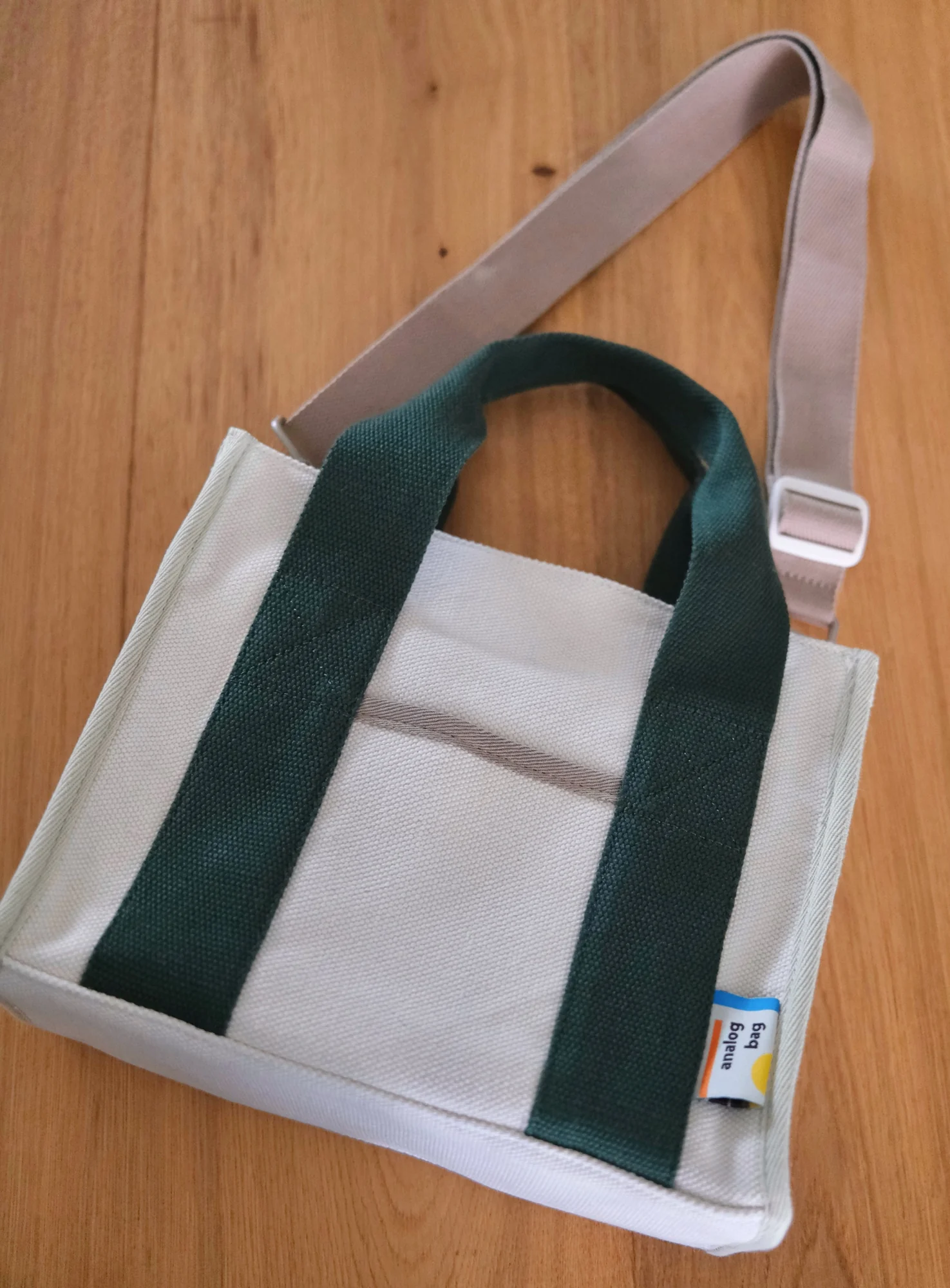 Preorder: No.10 Medium Tote Bag v3 - Image 6