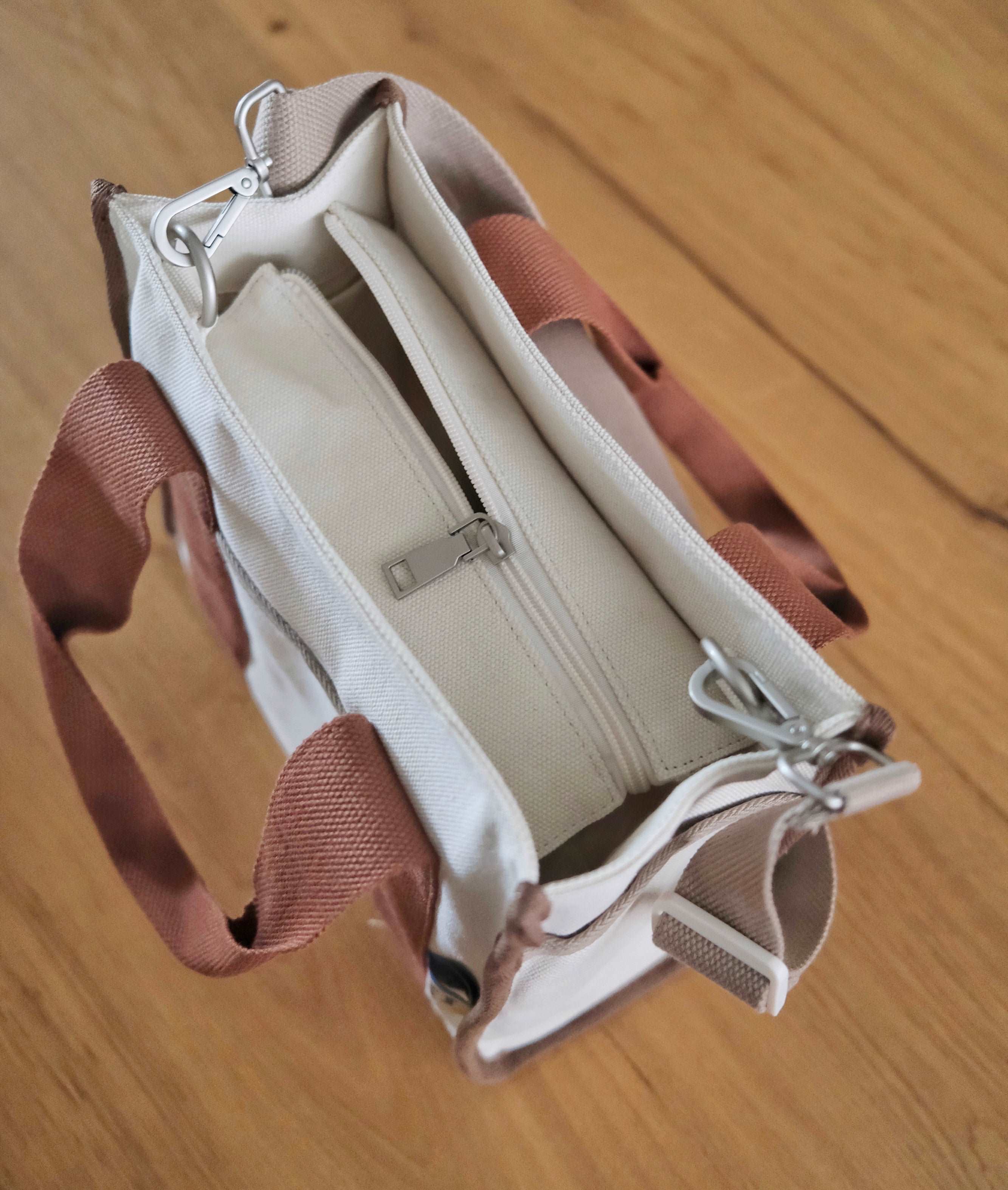 Analog No.15 Medium Tote Bag (Limited Edition) - Image 13