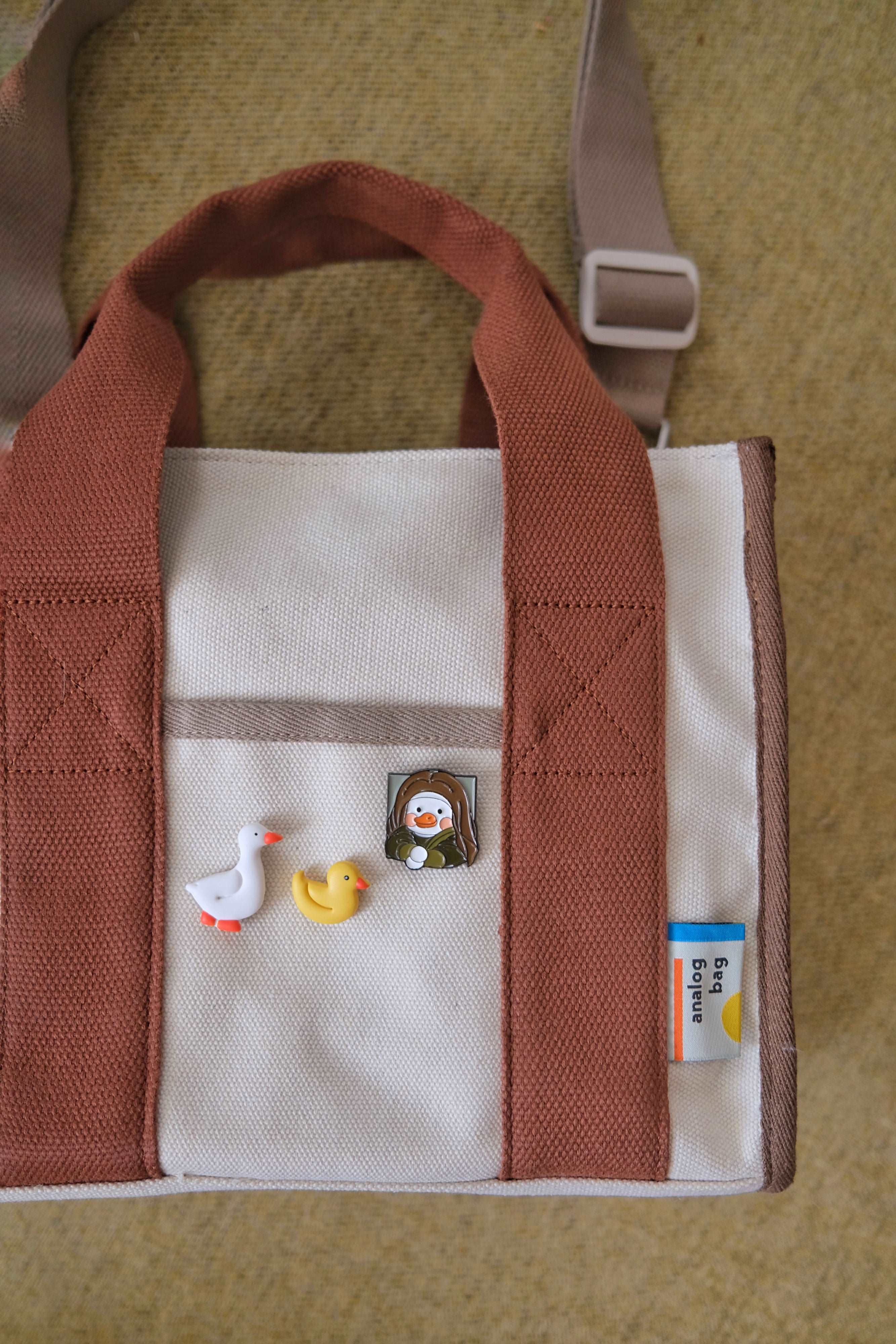 Analog No.15 Medium Tote Bag (Limited Edition) - Image 14