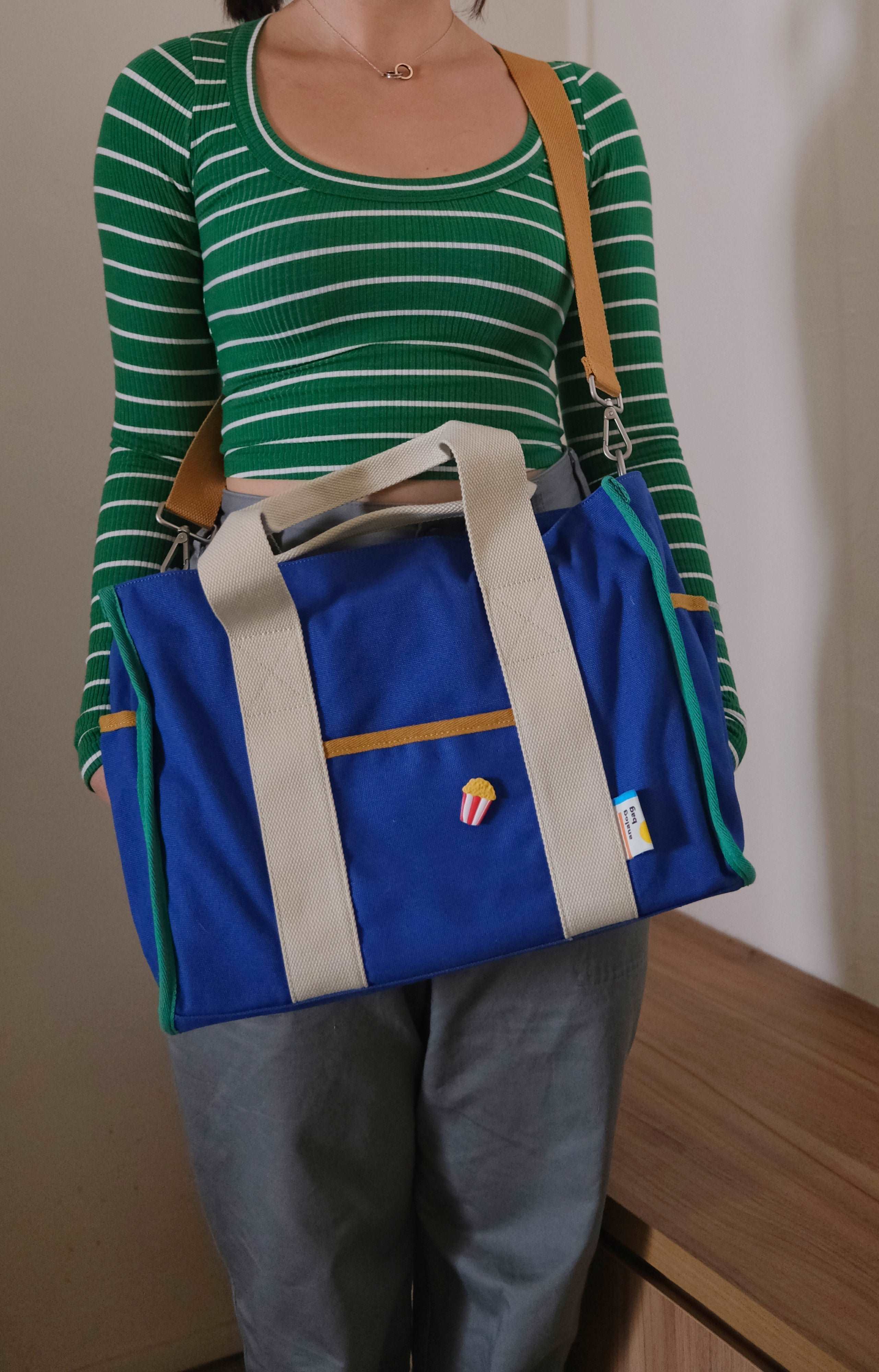 Analog No.16 Laptop Tote (Limited Edition) - Image 9