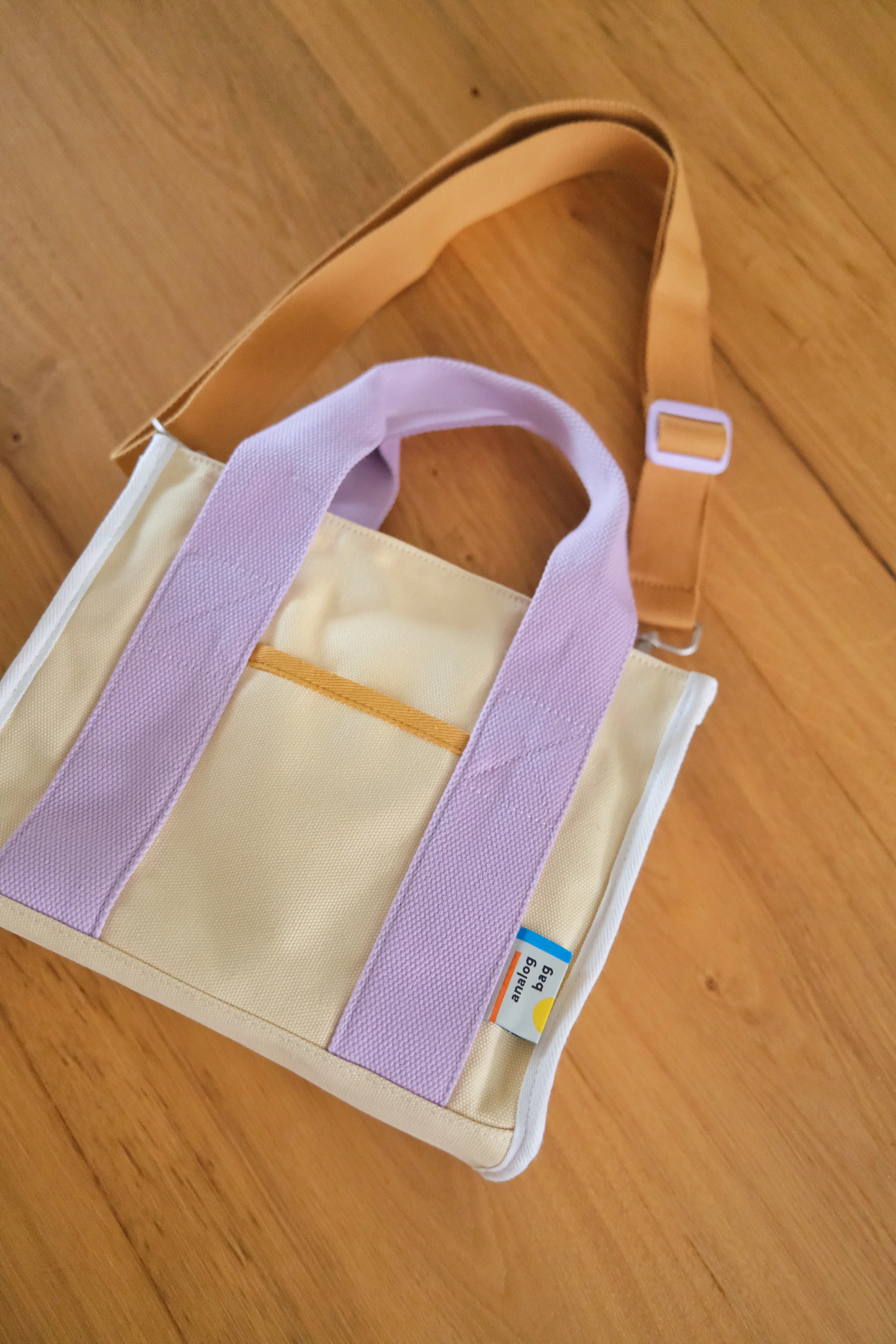 Analog No.21 Medium Tote Bag (Limited Edition) - Image 16