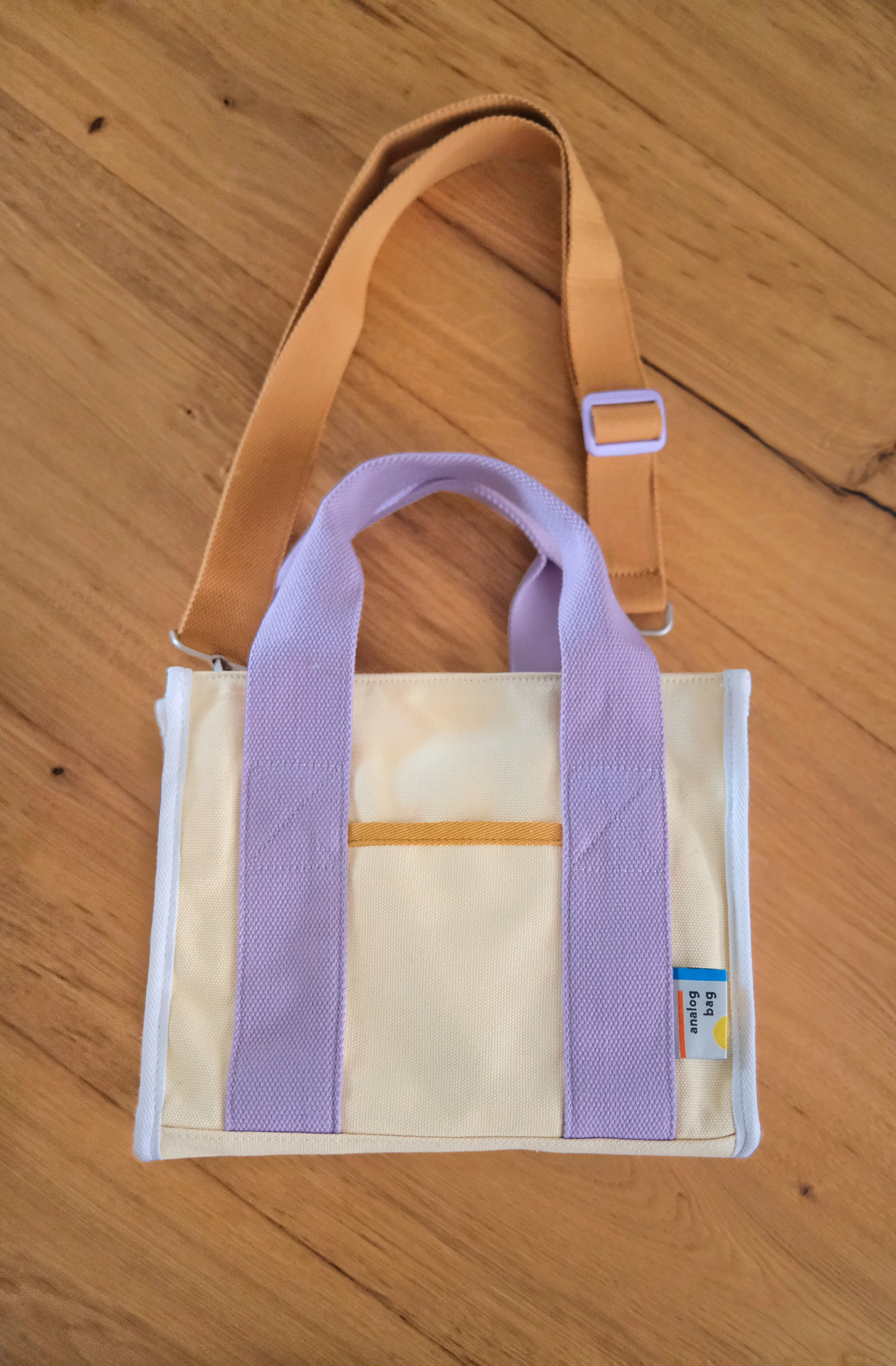 Analog No.21 Medium Tote Bag (Limited Edition) - Image 18