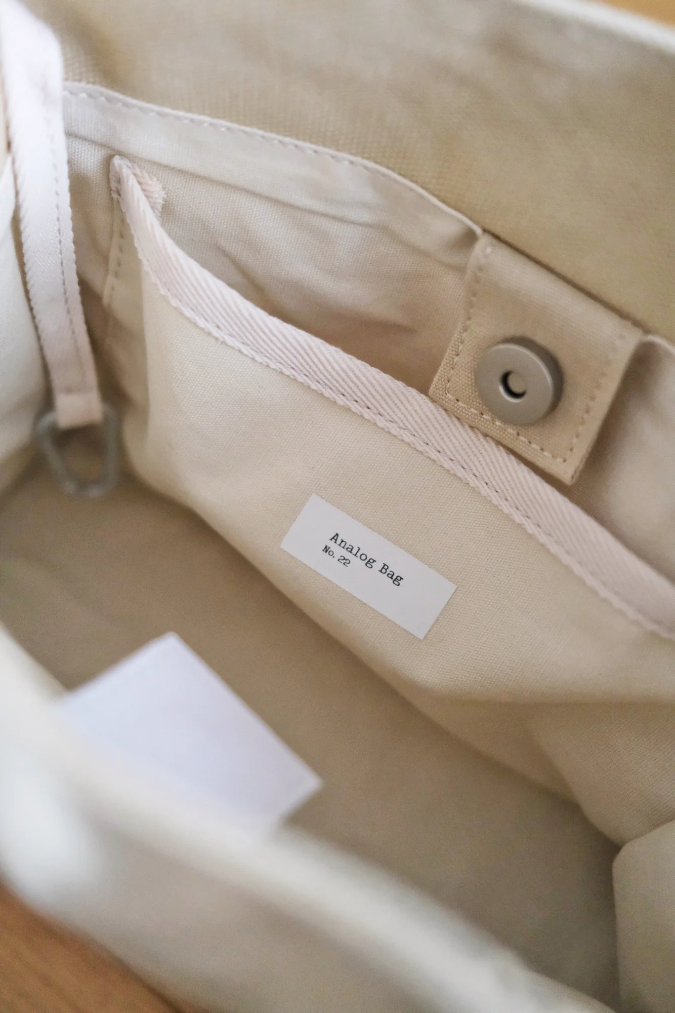 Analog No.22 Medium Tote Bag (Limited Edition) - Image 10