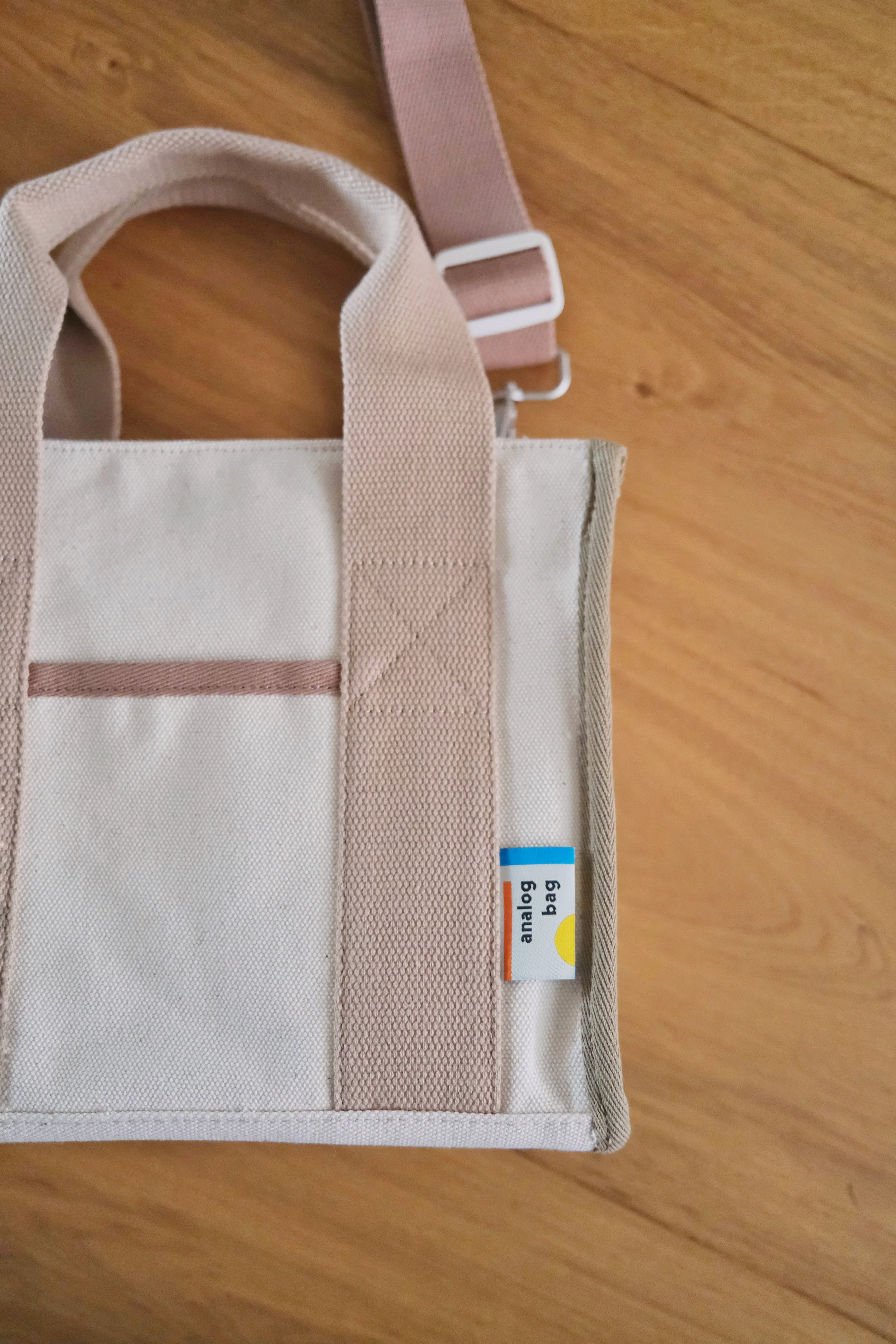 Analog No.24 Medium Tote Bag (Limited Edition) - Image 3