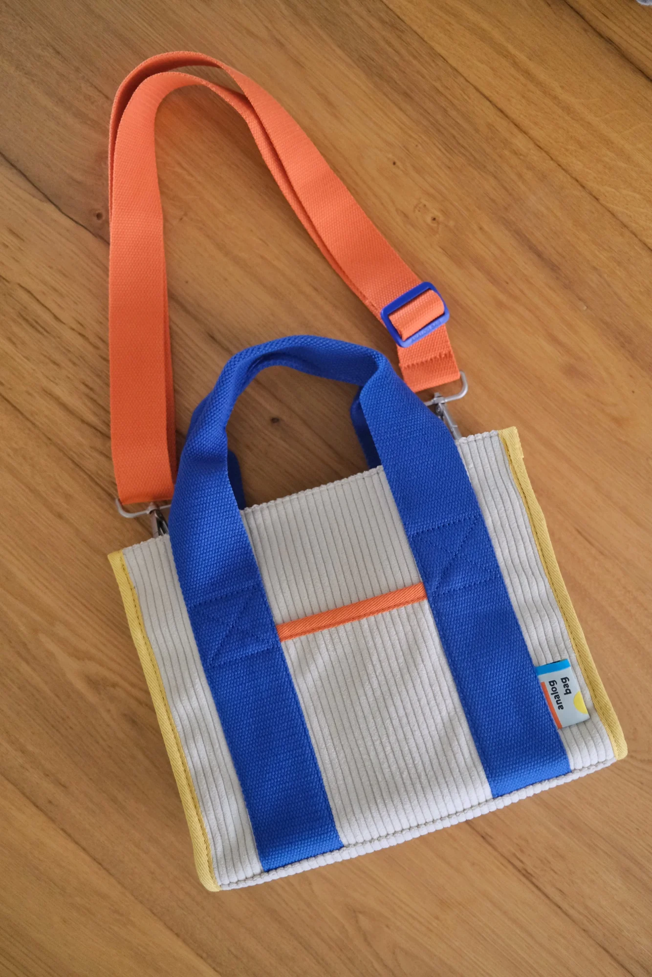 Analog No.29 Medium Tote Bag (Limited Edition) - Water Repellent Corduroy - Image 13