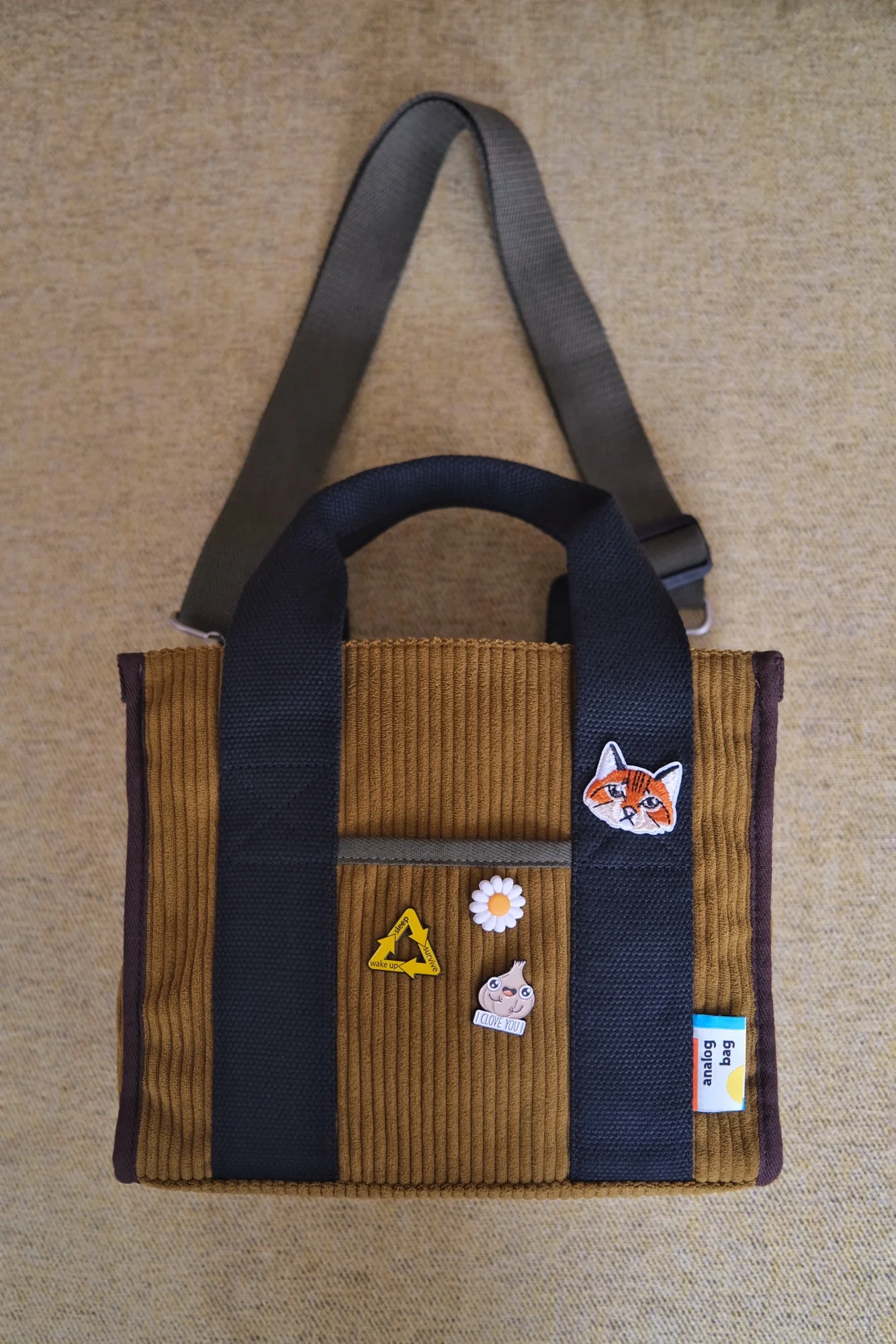 Analog No.31 Medium Tote Bag (Limited Edition) - Water Repellent Corduroy - Image 8