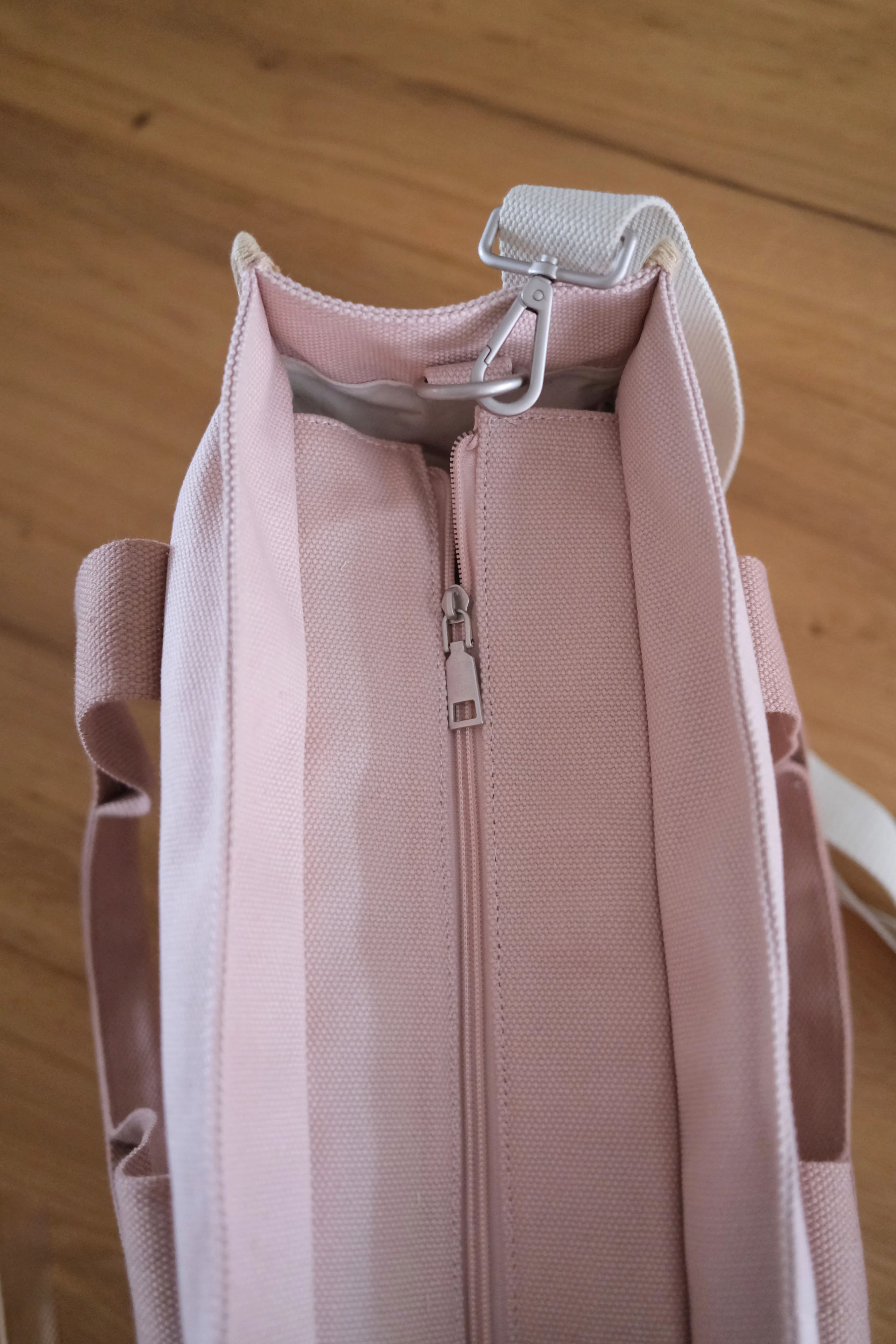 Analog No.9 Laptop Tote (Limited Edition) - Image 7