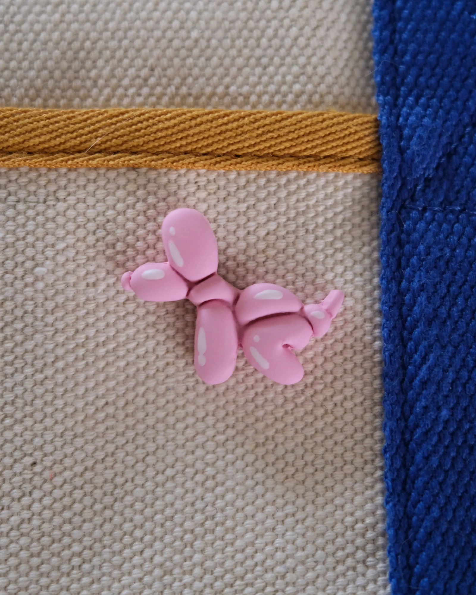 Balloon Dog Bobbin - Image 11