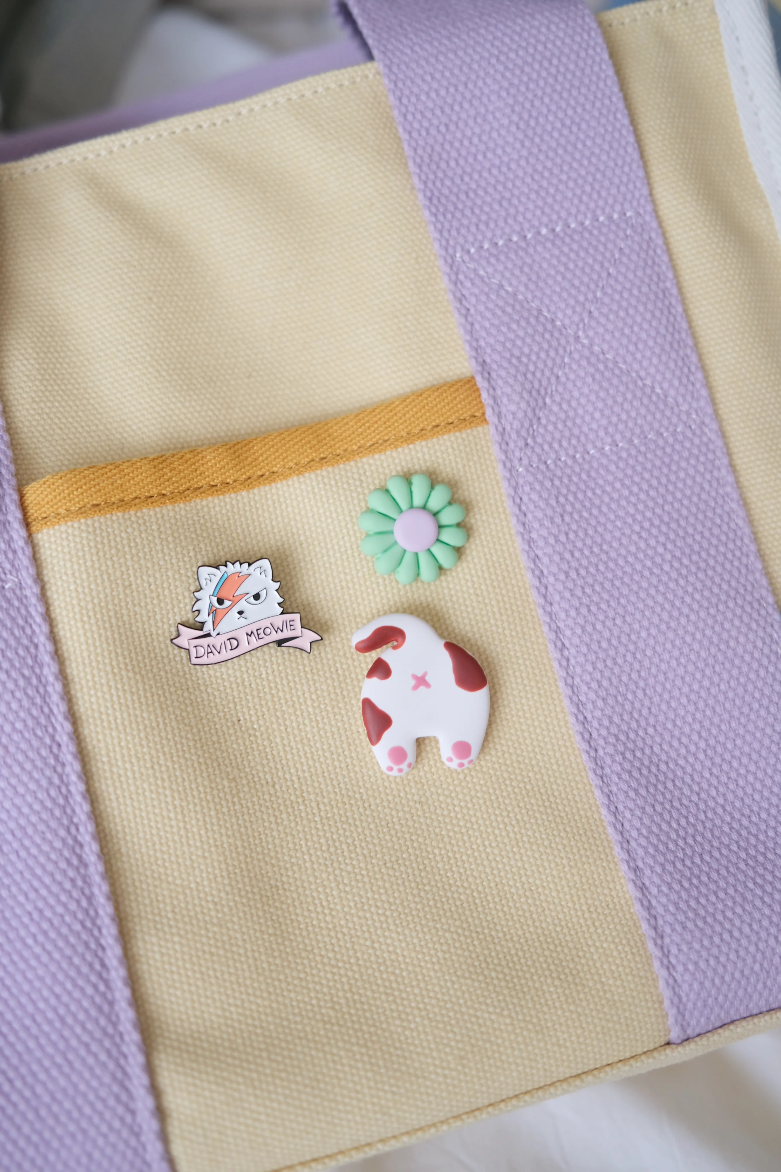 David Meowie Enamel Pin - Image 3