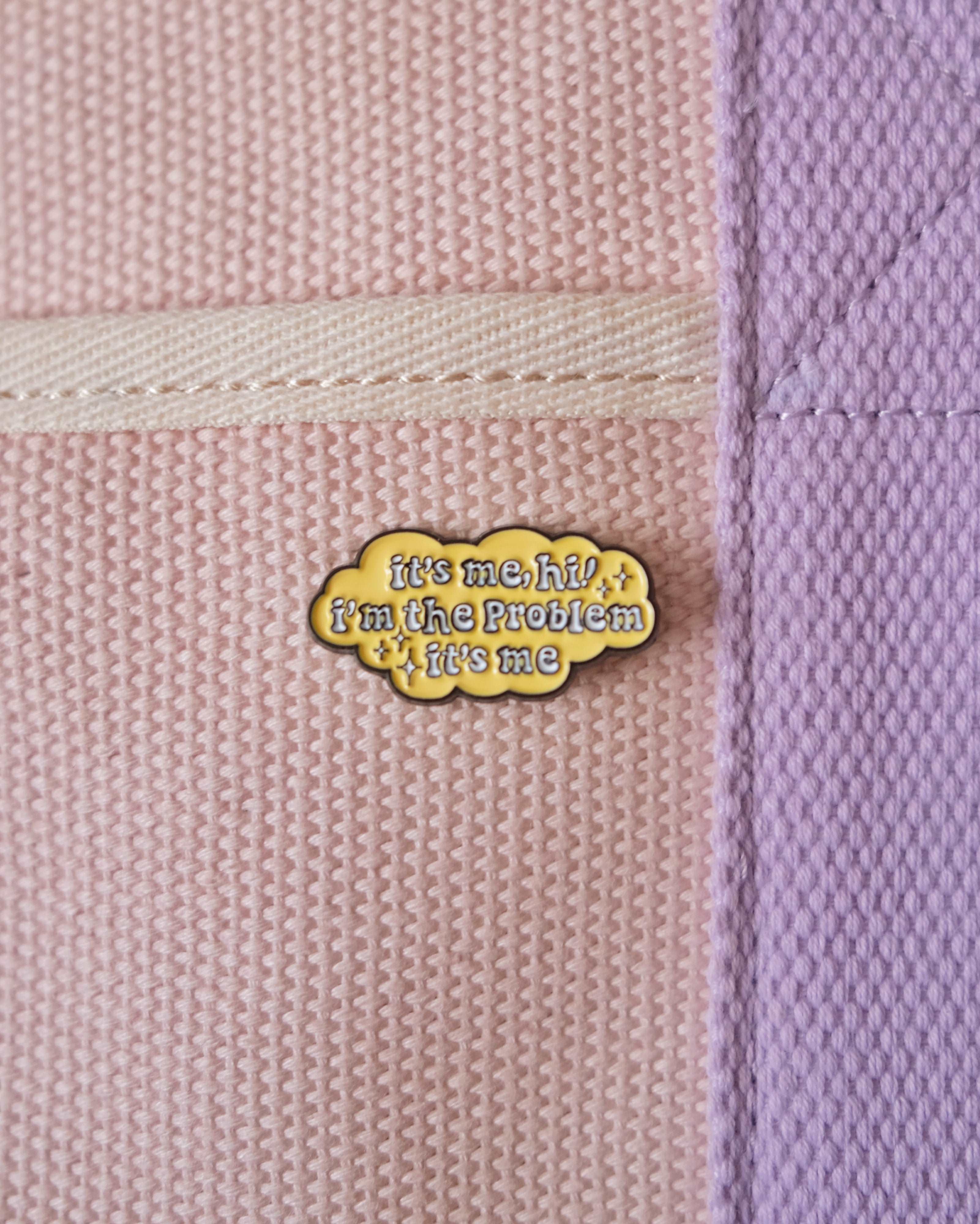 "It's me, hi!" Enamel Pin - Image 9