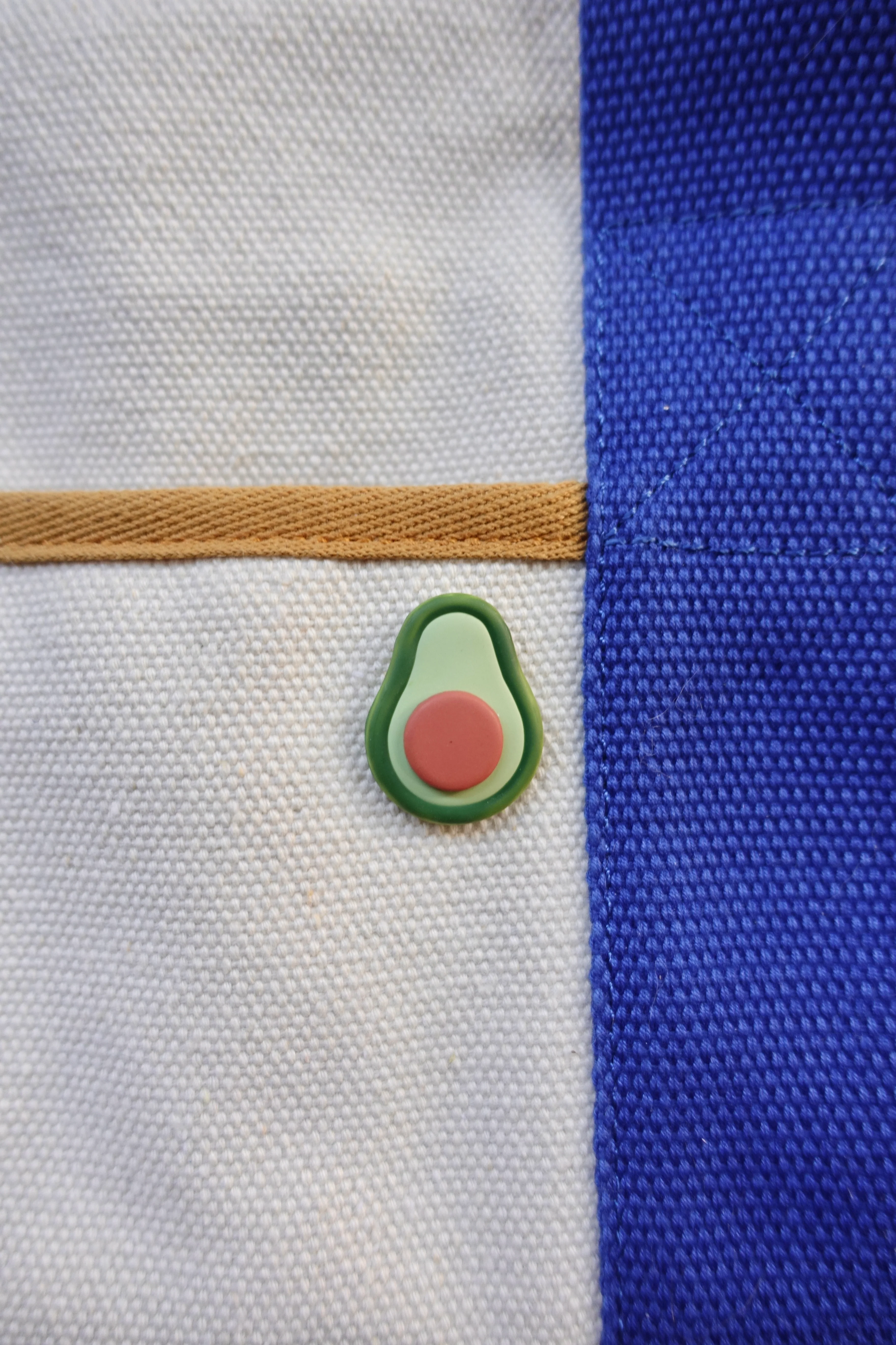 Large Avocado Bobbin