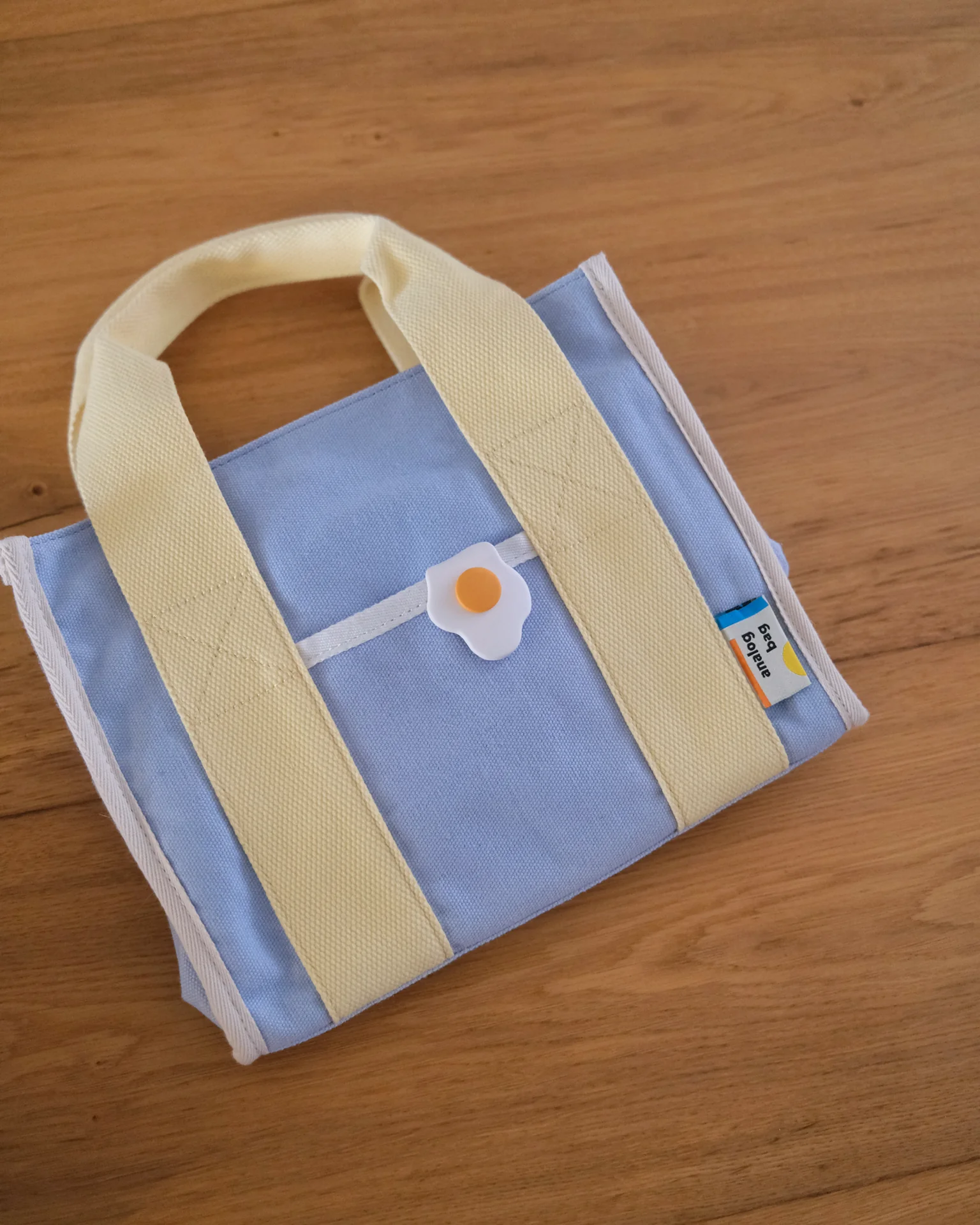 Large Droopy Sunny Side Up Bobbin - Image 8