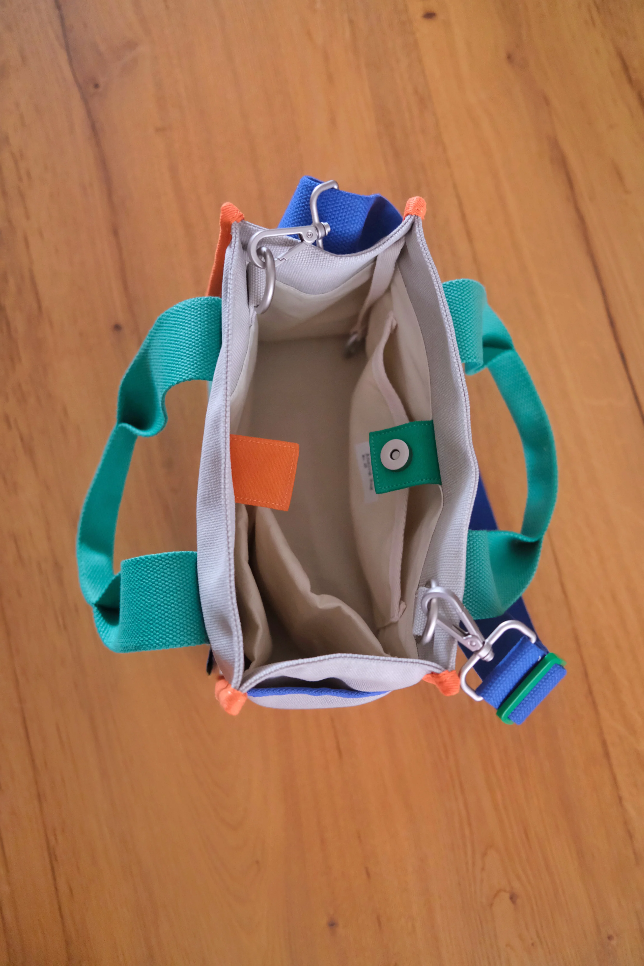 New: No.28 Medium Tote Bag (Limited Edition) - Water Repellent - Image 5