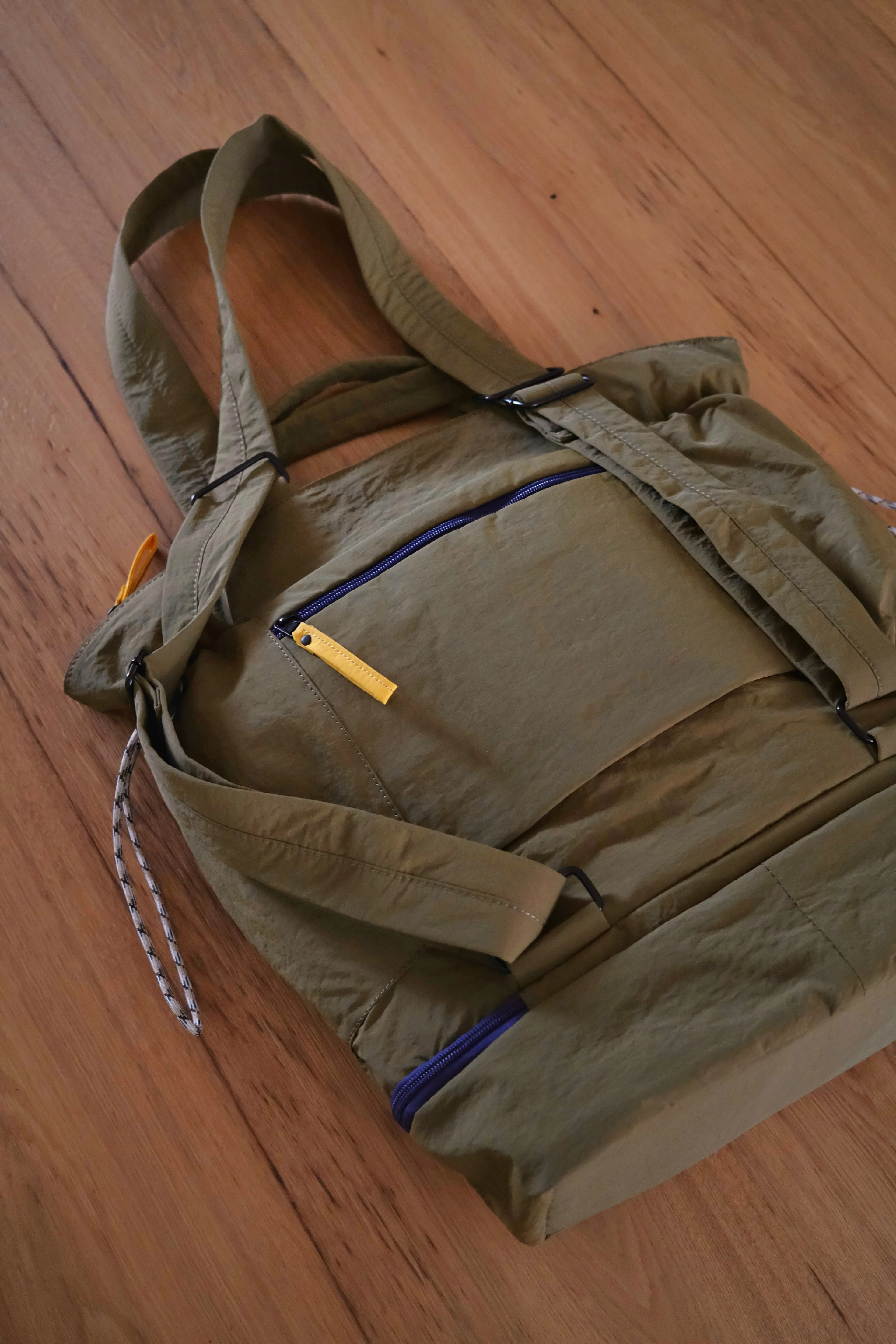 No.3 Analog Totepack - Image 7