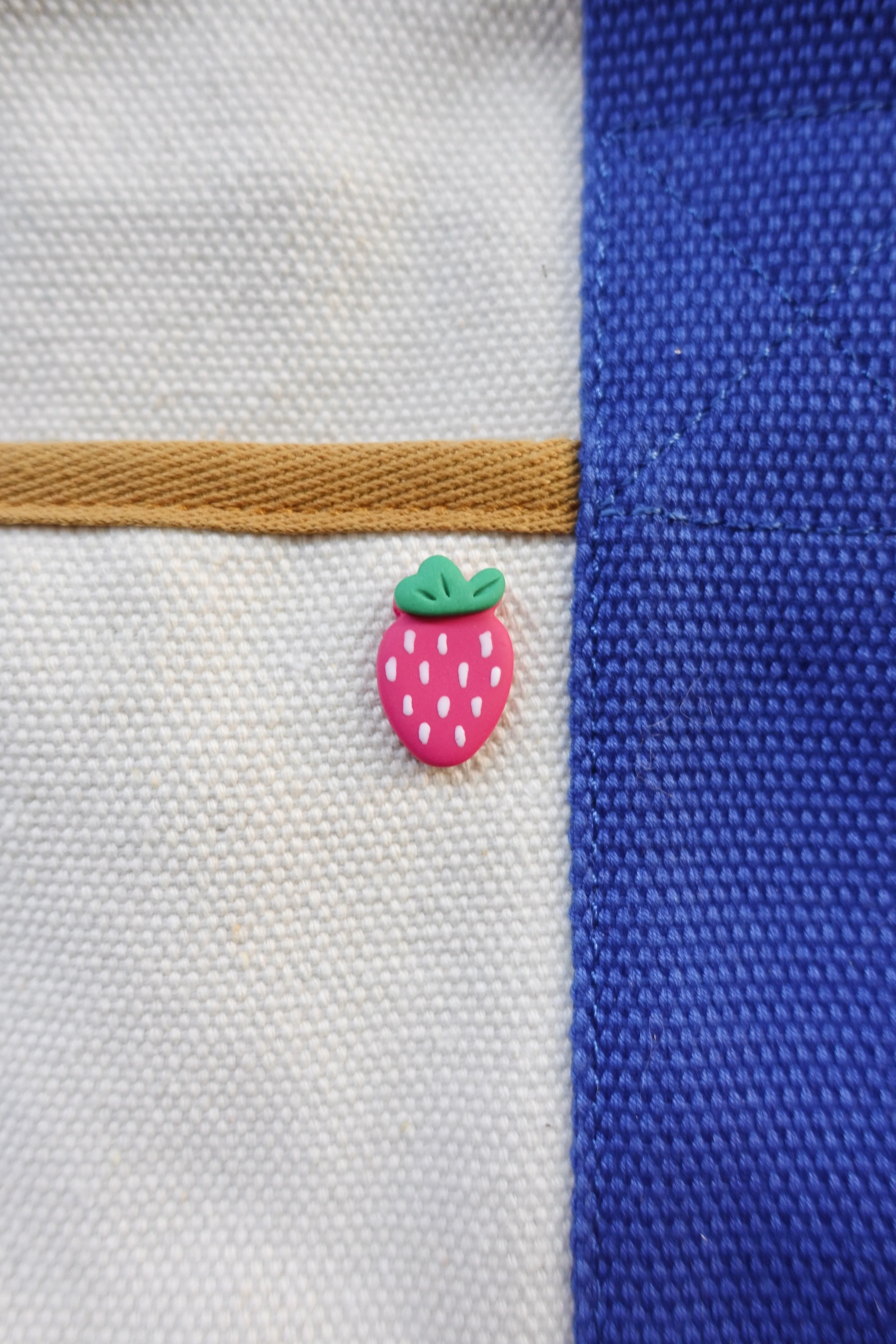 Strawberry Bobbin - Image 7
