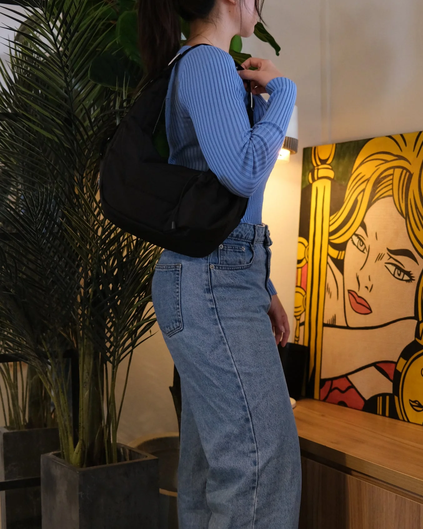 The Medium Utility Bag - Noir - Image 6