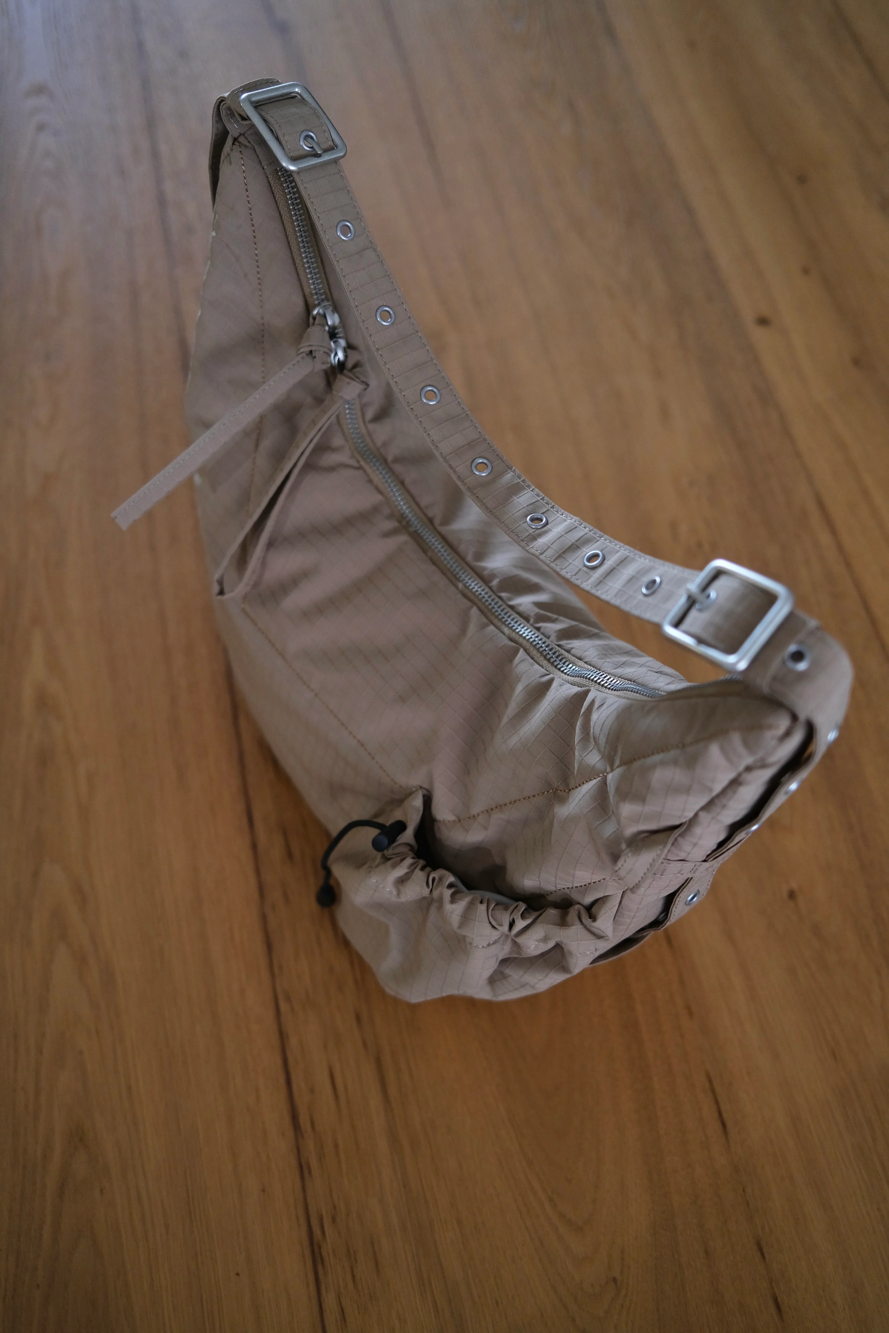 The Medium Utility Bag - Chai - Image 14