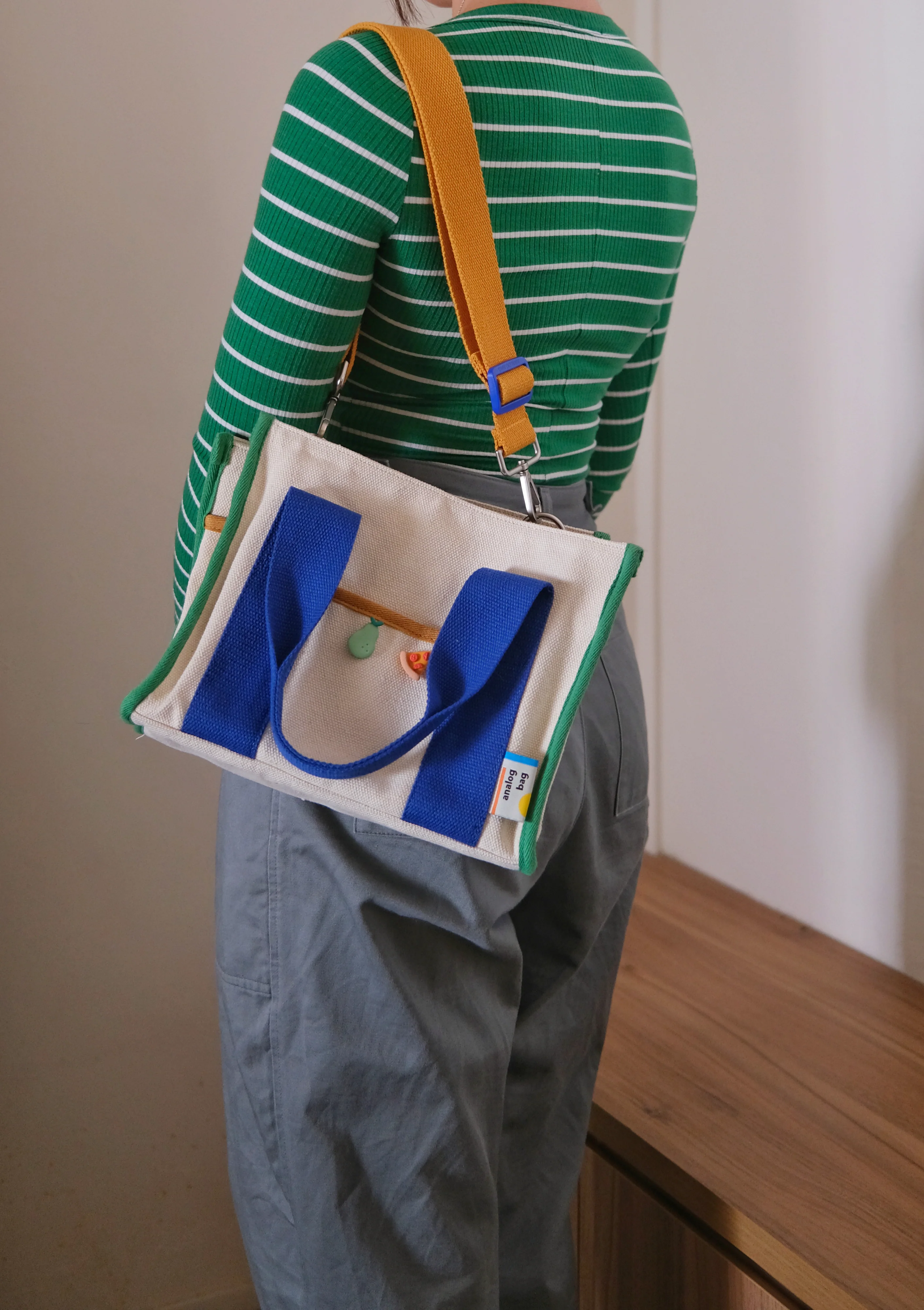 Analog No.29 Medium Tote Bag (Limited Edition) - Water Repellent Corduroy - Image 5